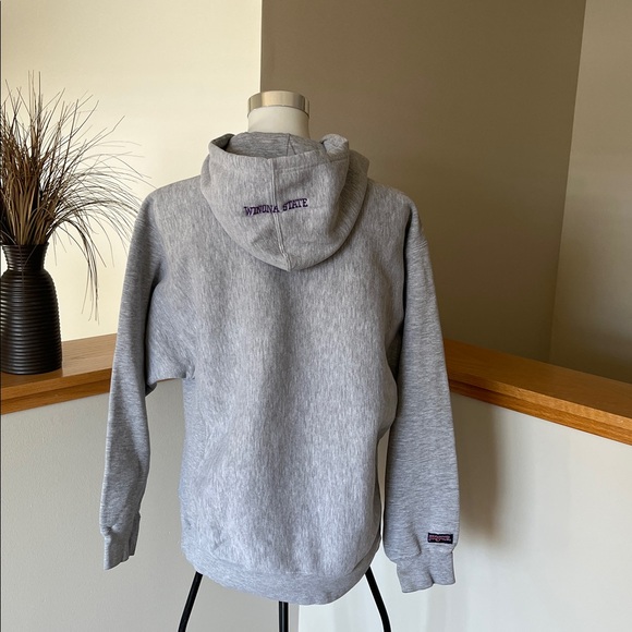 Winona State University Y2K 90’s Jansport Hoodie. Size Medium. Stitched Emblem. - Picture 2 of 7